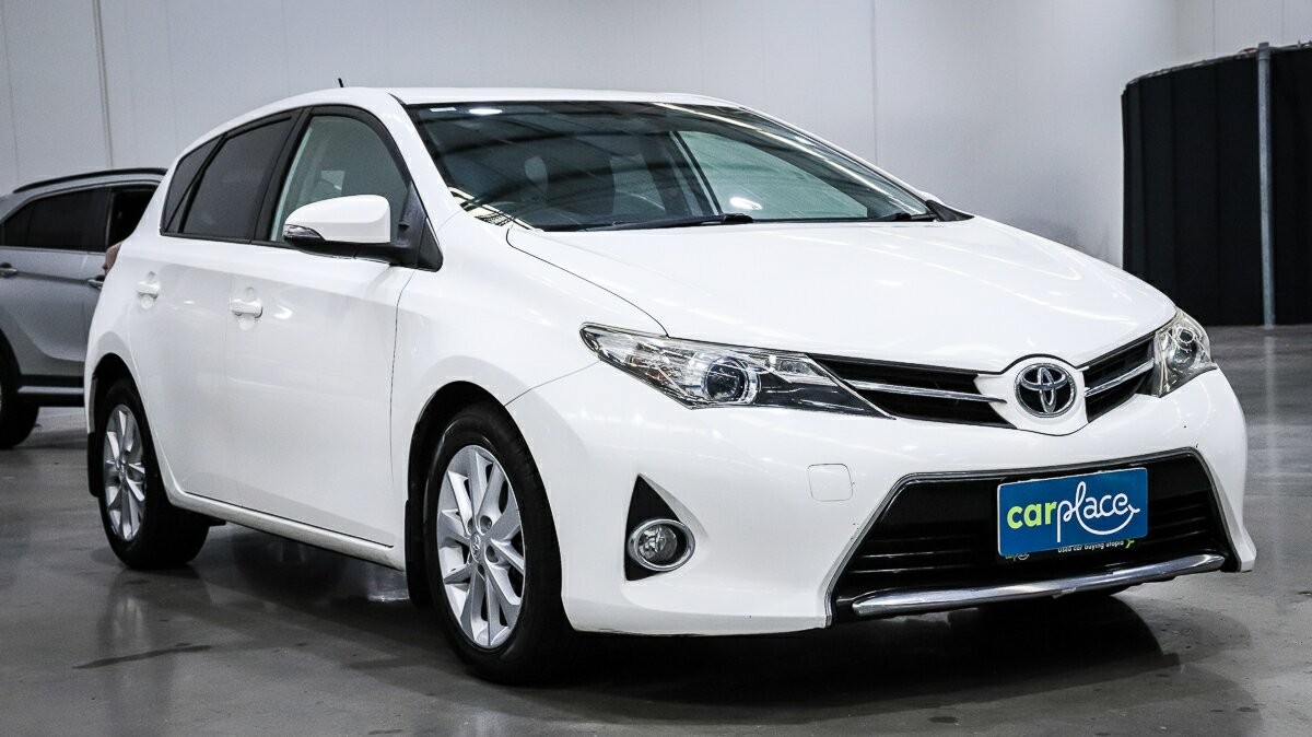 Toyota Corolla image 3