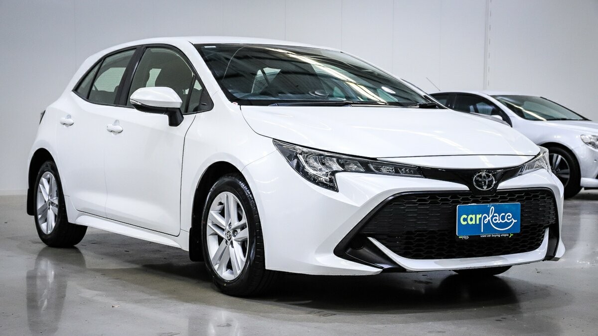 Toyota Corolla image 3