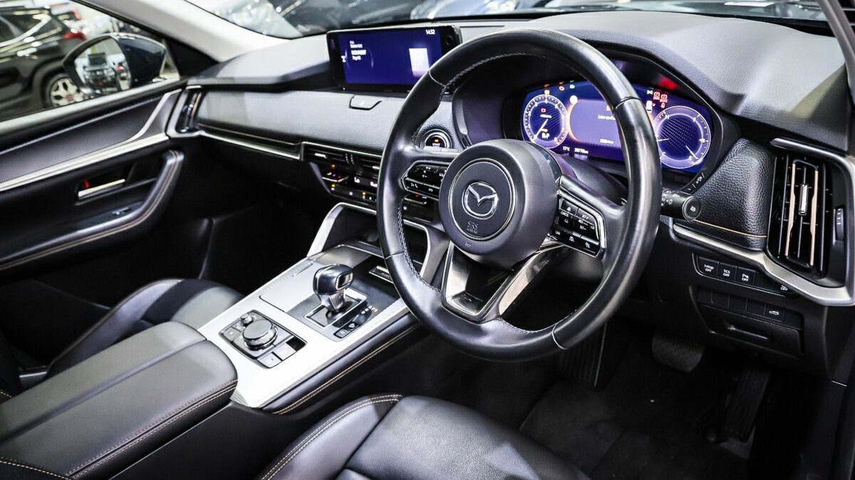 Mazda Cx-60 image 4