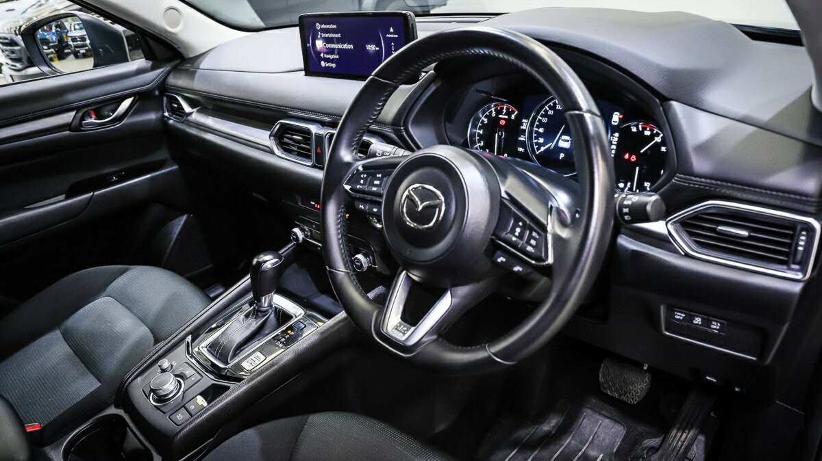 Mazda Cx-5 image 4