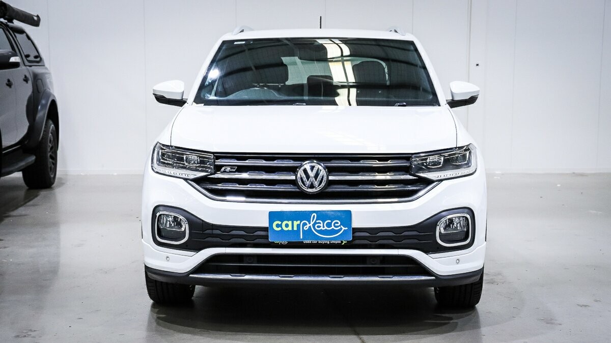 Volkswagen T-cross image 2