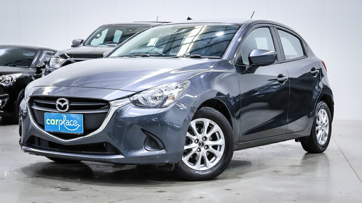 Mazda 2 image 1