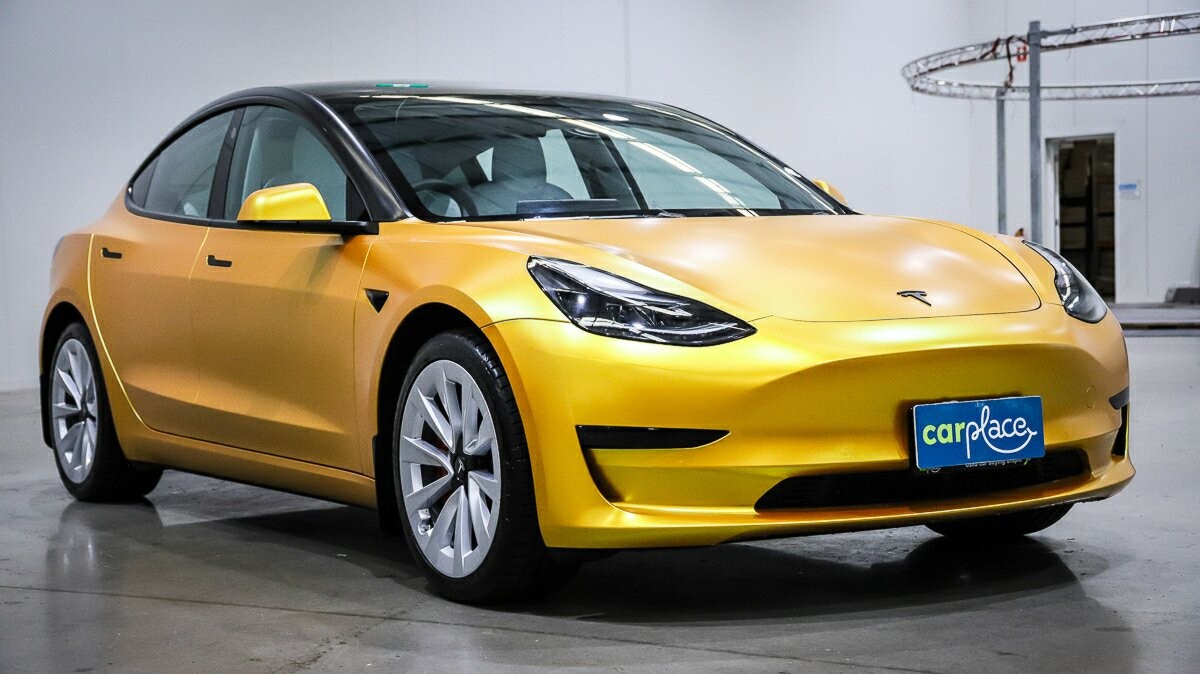 Tesla Model 3 image 3