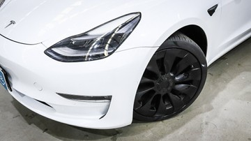 https://vehicle-cdn.autoleague.cloud/3881_1105481_18.jpg