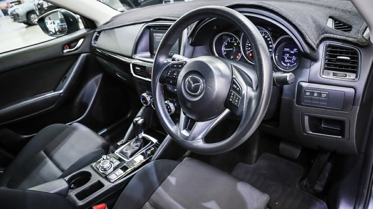 Mazda Cx-5 image 4