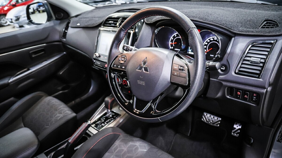 Mitsubishi Asx image 4