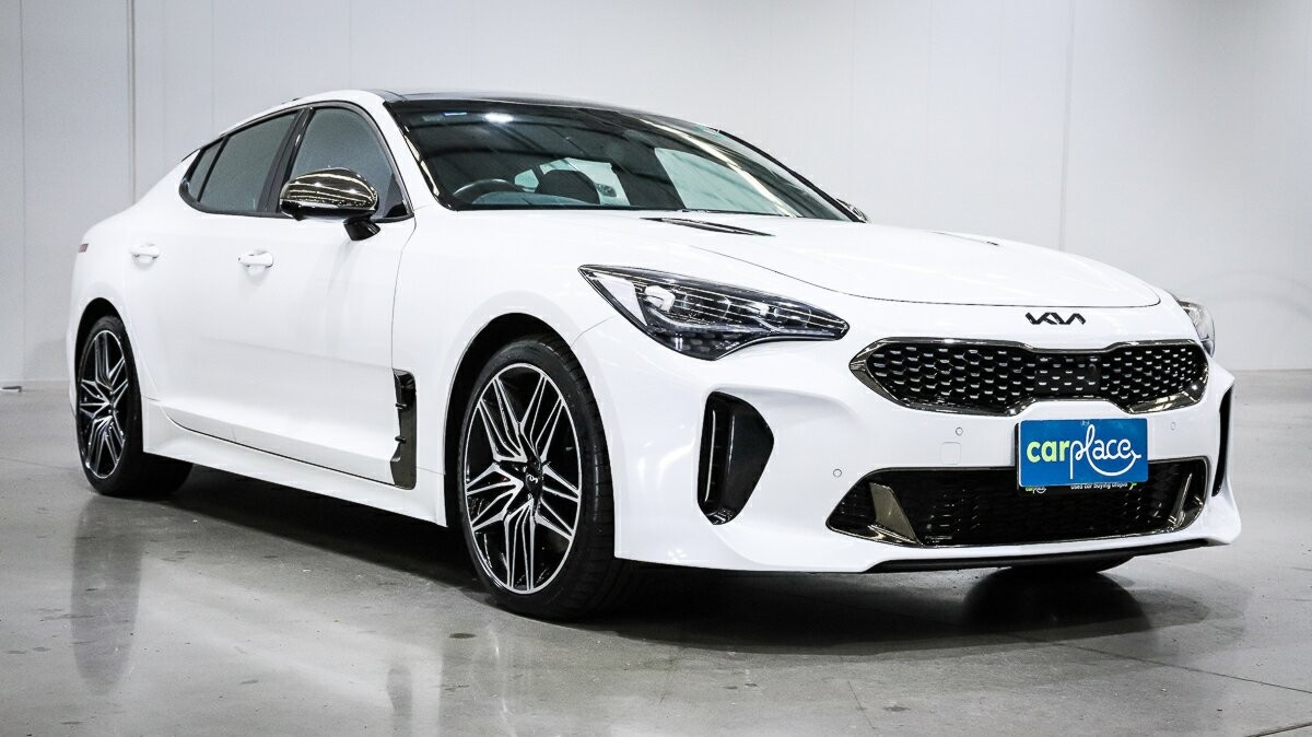 Kia Stinger image 3