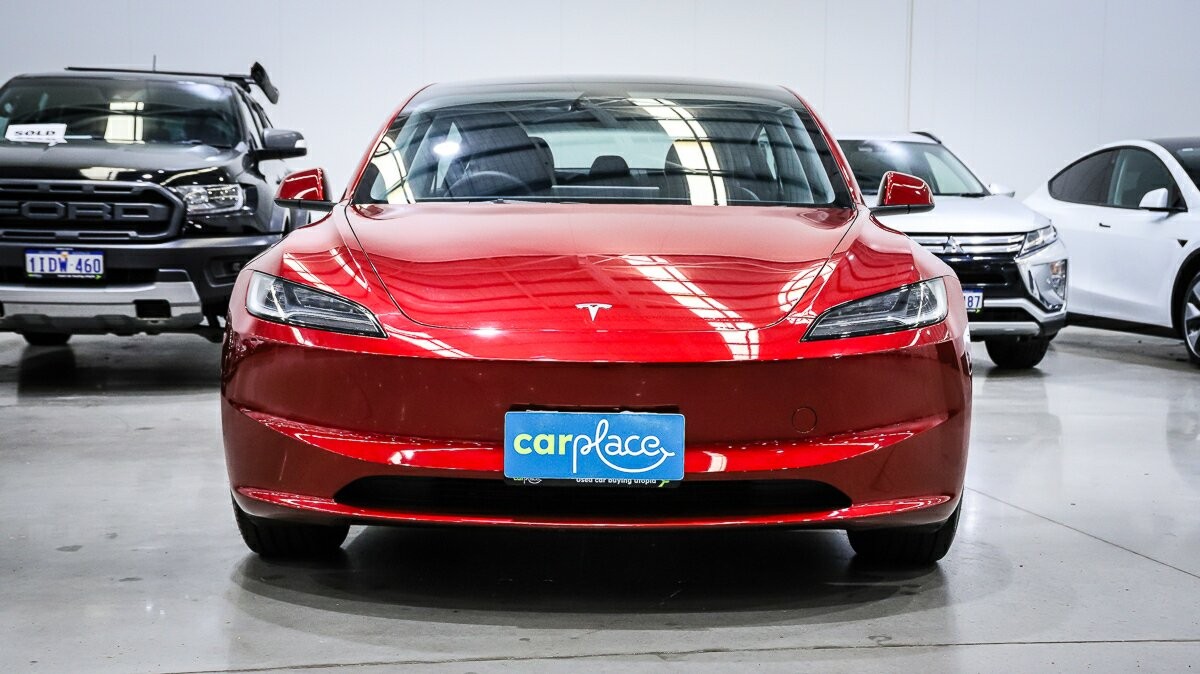 Tesla Model 3 image 2