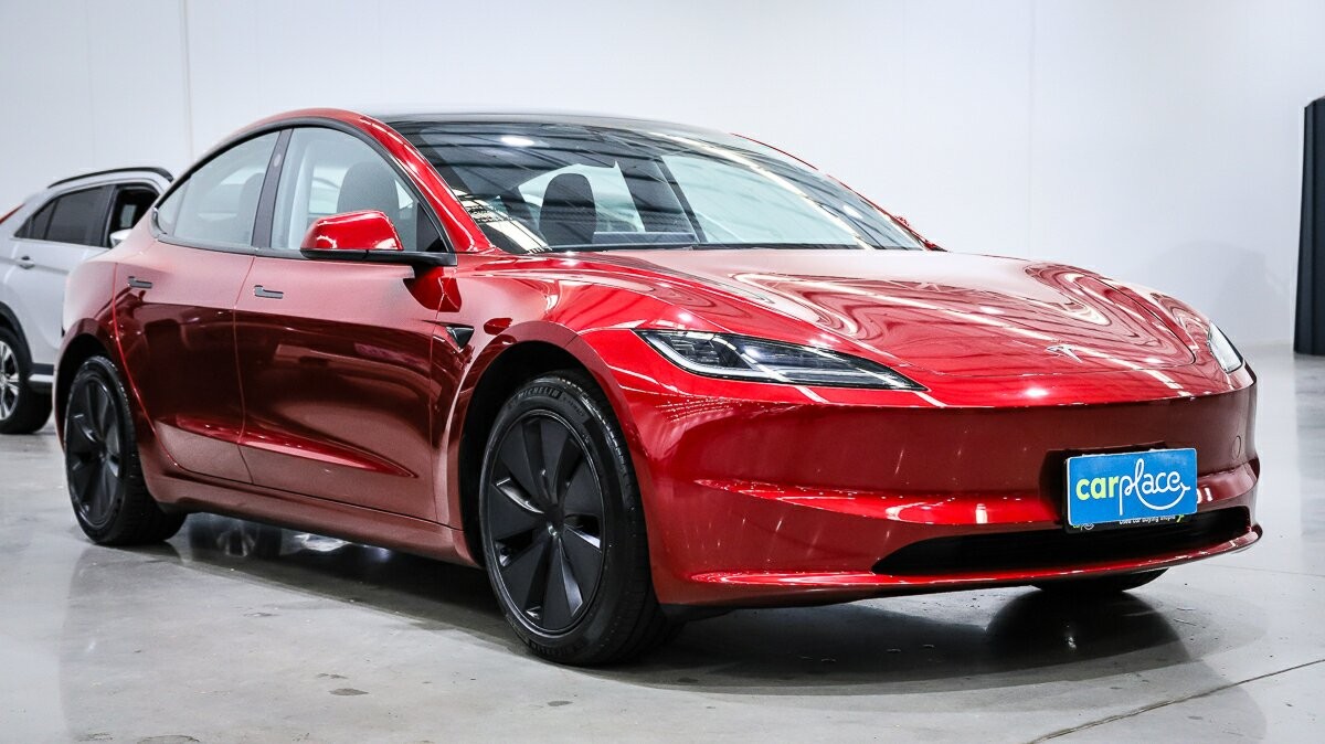 Tesla Model 3 image 3