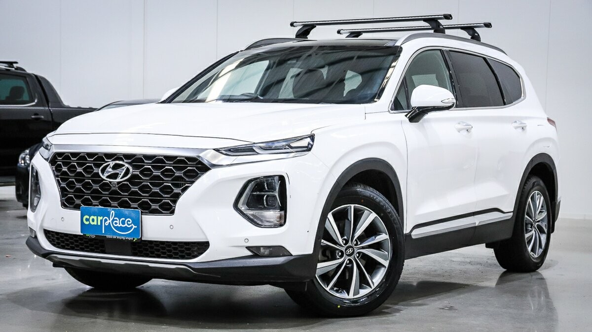 Hyundai Santa Fe image 1