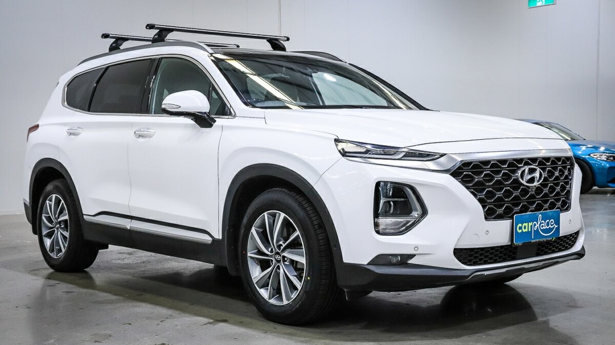 Hyundai Santa Fe image 2