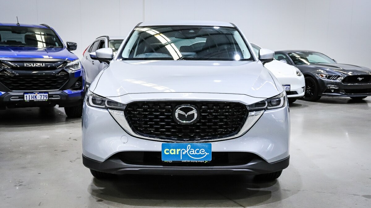 Mazda Cx-5 image 2