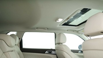 https://vehicle-cdn.autoleague.cloud/3881_1105512_28.jpg