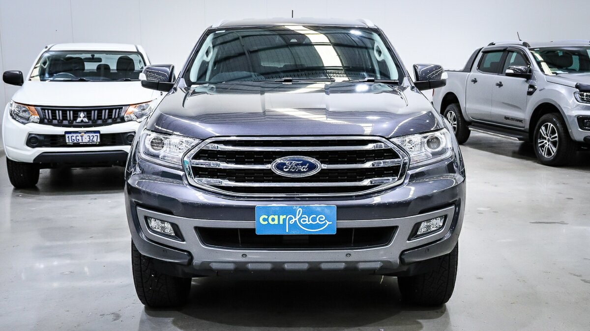 Ford Everest image 2