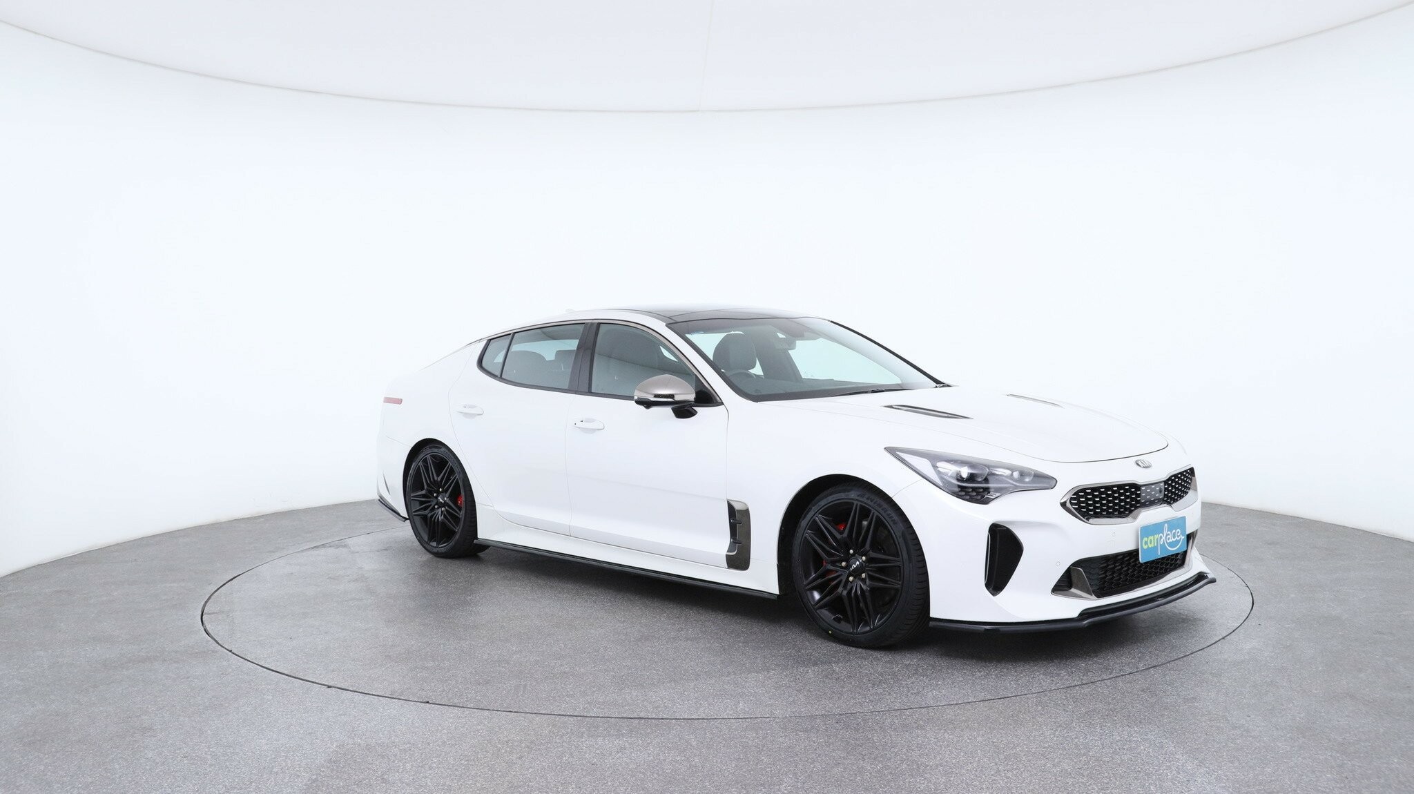 Kia Stinger image 3