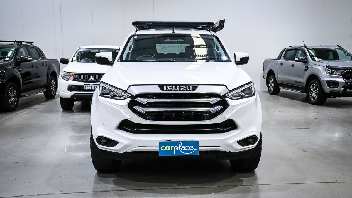 Isuzu Mu-x image 2