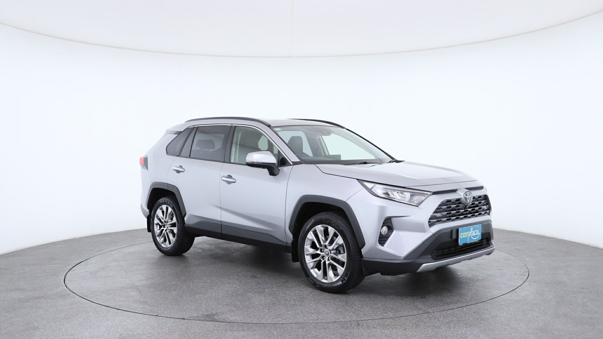 Toyota Rav4 image 3