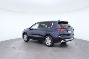 https://vehicle-cdn.autoleague.cloud/3881_1105551_13.jpg