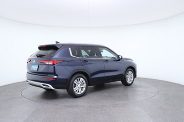 https://vehicle-cdn.autoleague.cloud/3881_1105551_9.jpg