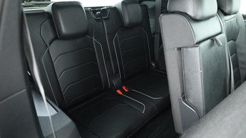 https://vehicle-cdn.autoleague.cloud/3881_1105552_9.jpg