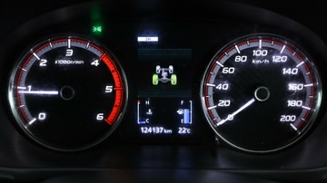 https://vehicle-cdn.autoleague.cloud/3881_1105553_26.jpg