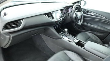 https://vehicle-cdn.autoleague.cloud/3881_1105554_22.jpg