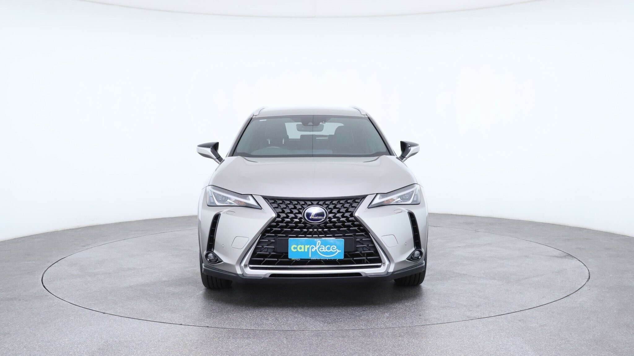 Lexus Ux image 2