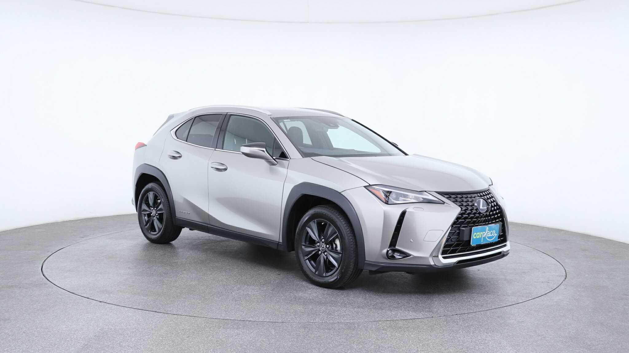 Lexus Ux image 3