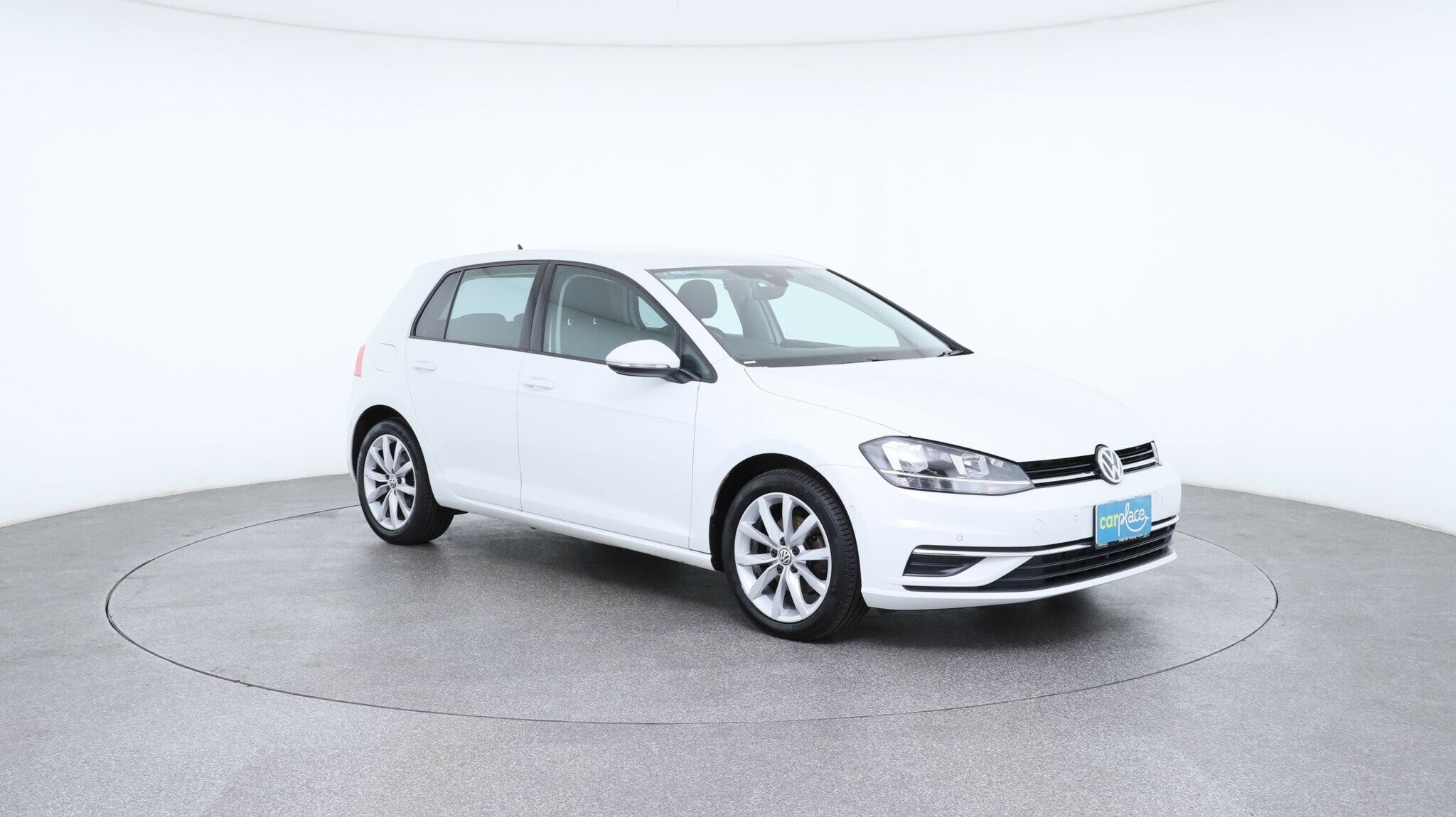 Volkswagen Golf image 3