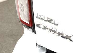 https://vehicle-cdn.autoleague.cloud/3881_1105586_10.jpg