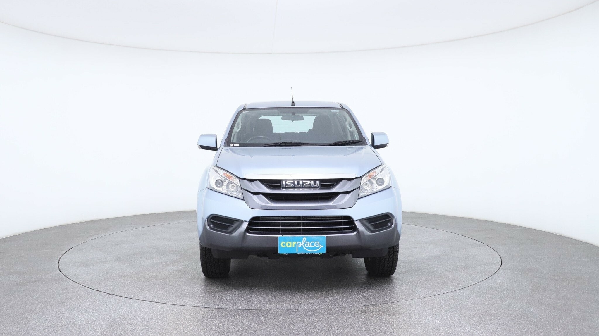 Isuzu Mu-x image 2