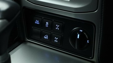 https://vehicle-cdn.autoleague.cloud/3881_1105606_30.jpg