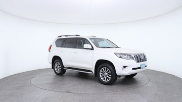 https://vehicle-cdn.autoleague.cloud/3881_1105606_4.jpg