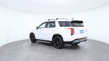 https://vehicle-cdn.autoleague.cloud/3881_1105607_15.jpg
