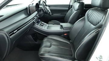 https://vehicle-cdn.autoleague.cloud/3881_1105607_18.jpg