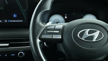 https://vehicle-cdn.autoleague.cloud/3881_1105607_28.jpg