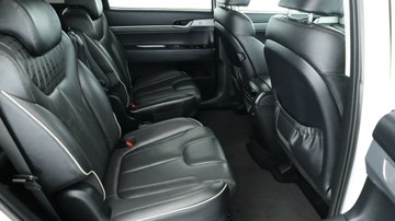 https://vehicle-cdn.autoleague.cloud/3881_1105607_9.jpg