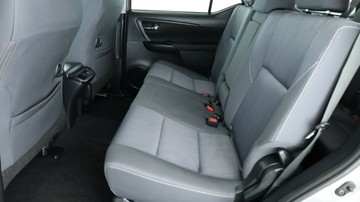 https://vehicle-cdn.autoleague.cloud/3881_1105630_17.jpg