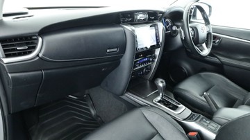 https://vehicle-cdn.autoleague.cloud/3881_1105639_16.jpg