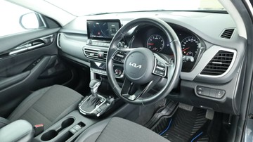 https://vehicle-cdn.autoleague.cloud/3881_1105641_14.jpg
