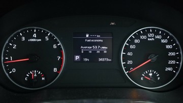 https://vehicle-cdn.autoleague.cloud/3881_1105641_16.jpg