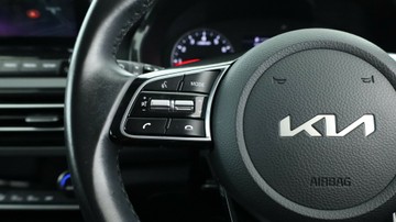 https://vehicle-cdn.autoleague.cloud/3881_1105641_17.jpg