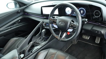 https://vehicle-cdn.autoleague.cloud/3881_1105647_16.jpg