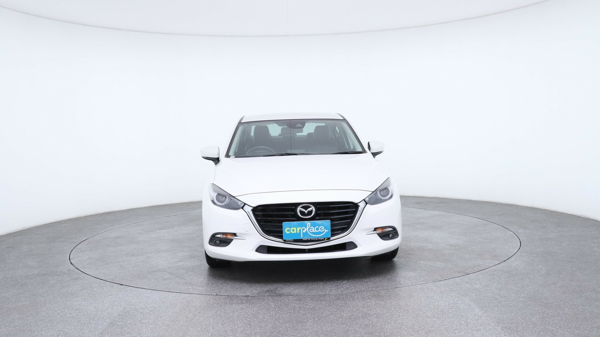 Mazda 3 image 2