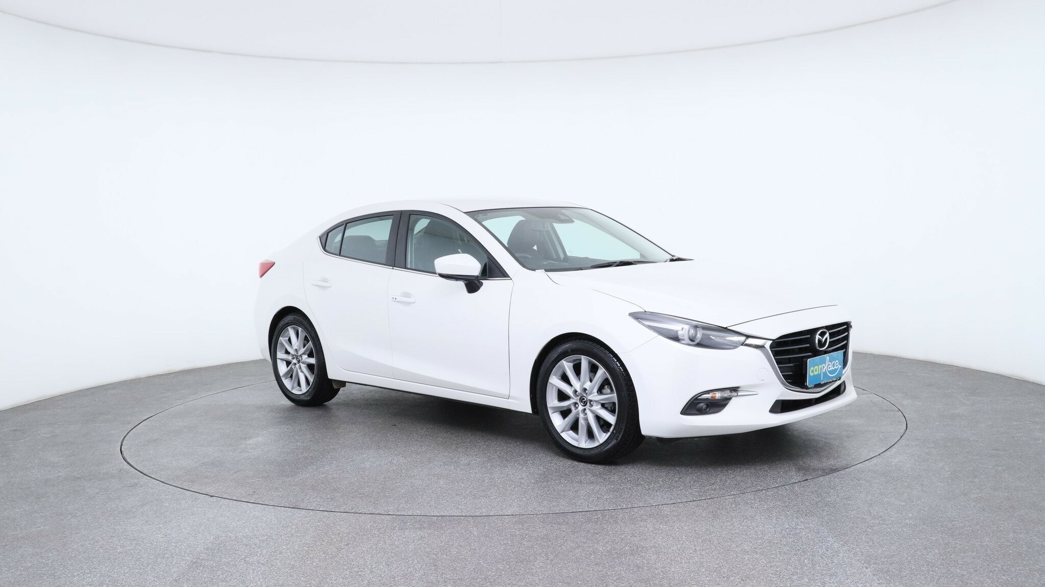 Mazda 3 image 3