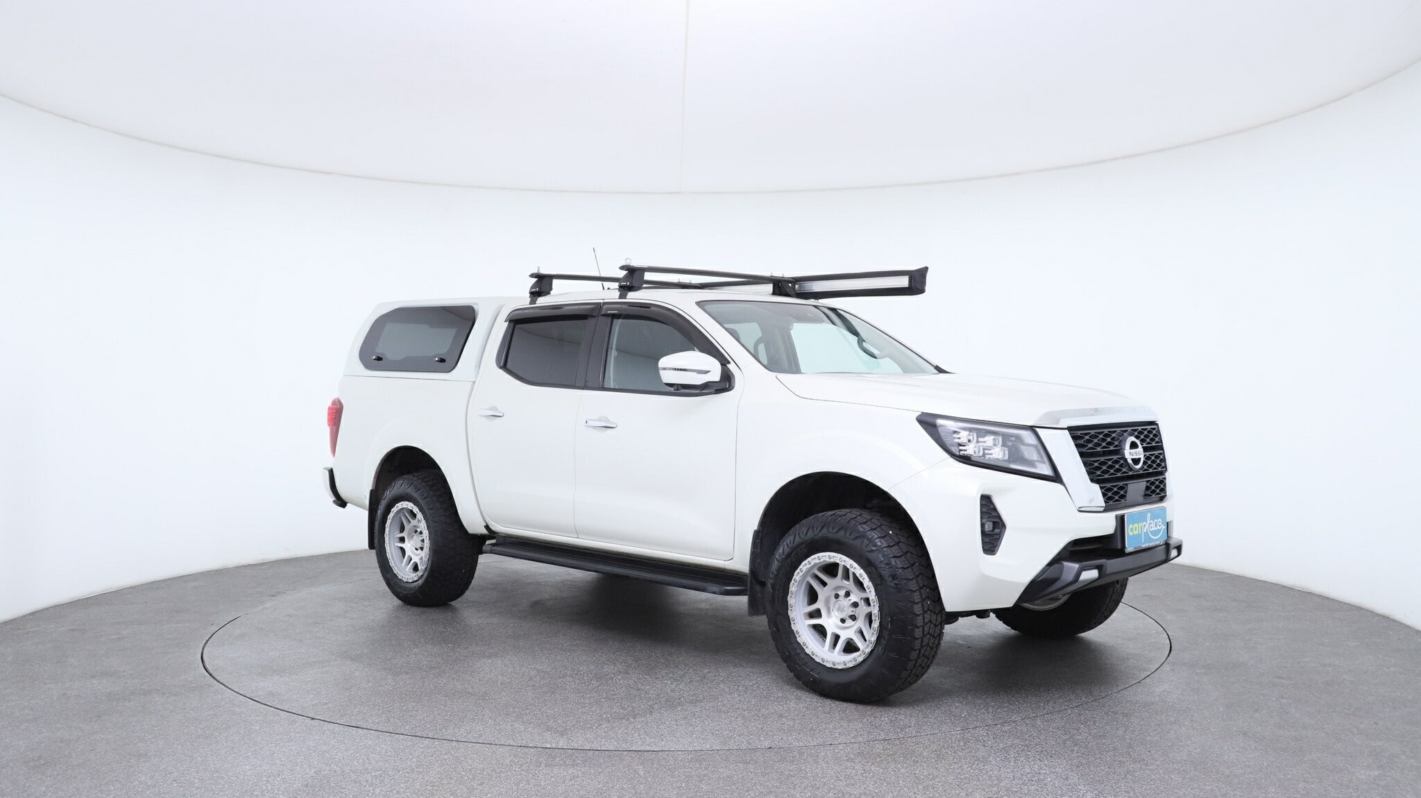 Nissan Navara image 3