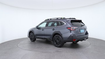 https://vehicle-cdn.autoleague.cloud/3881_1105670_13.jpg