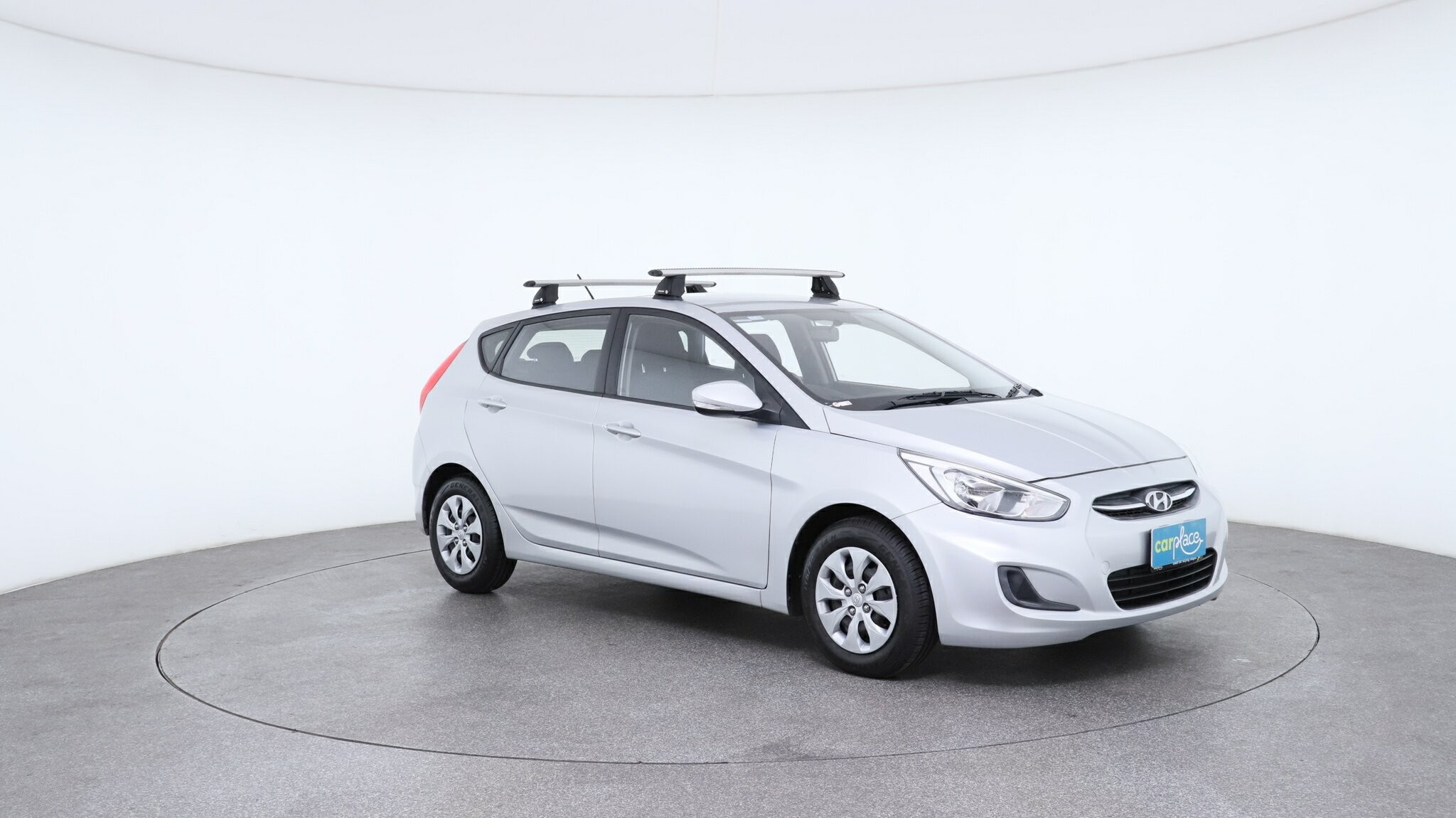 Hyundai Accent image 3