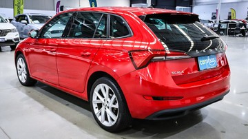 https://vehicle-cdn.autoleague.cloud/3881_1105688_11.jpg