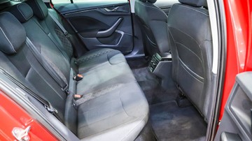 https://vehicle-cdn.autoleague.cloud/3881_1105688_7.jpg